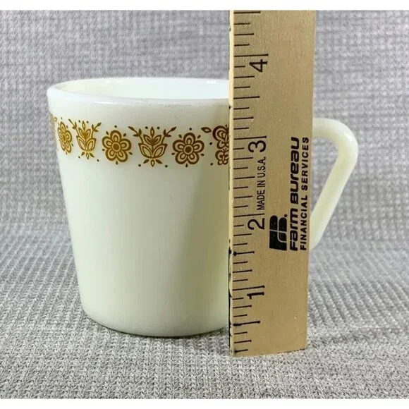 Vintage Pyrex Butterfly Gold Coffee Mugs Corning D-Handle Milk Glass Cups 4 pcs - Picture 6 of 8